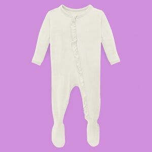 NWT Kickee Ruffle Footie